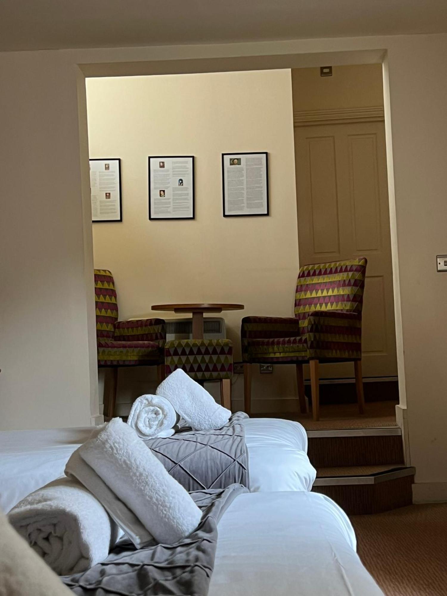 The George Inn Windsor Eksteriør bilde