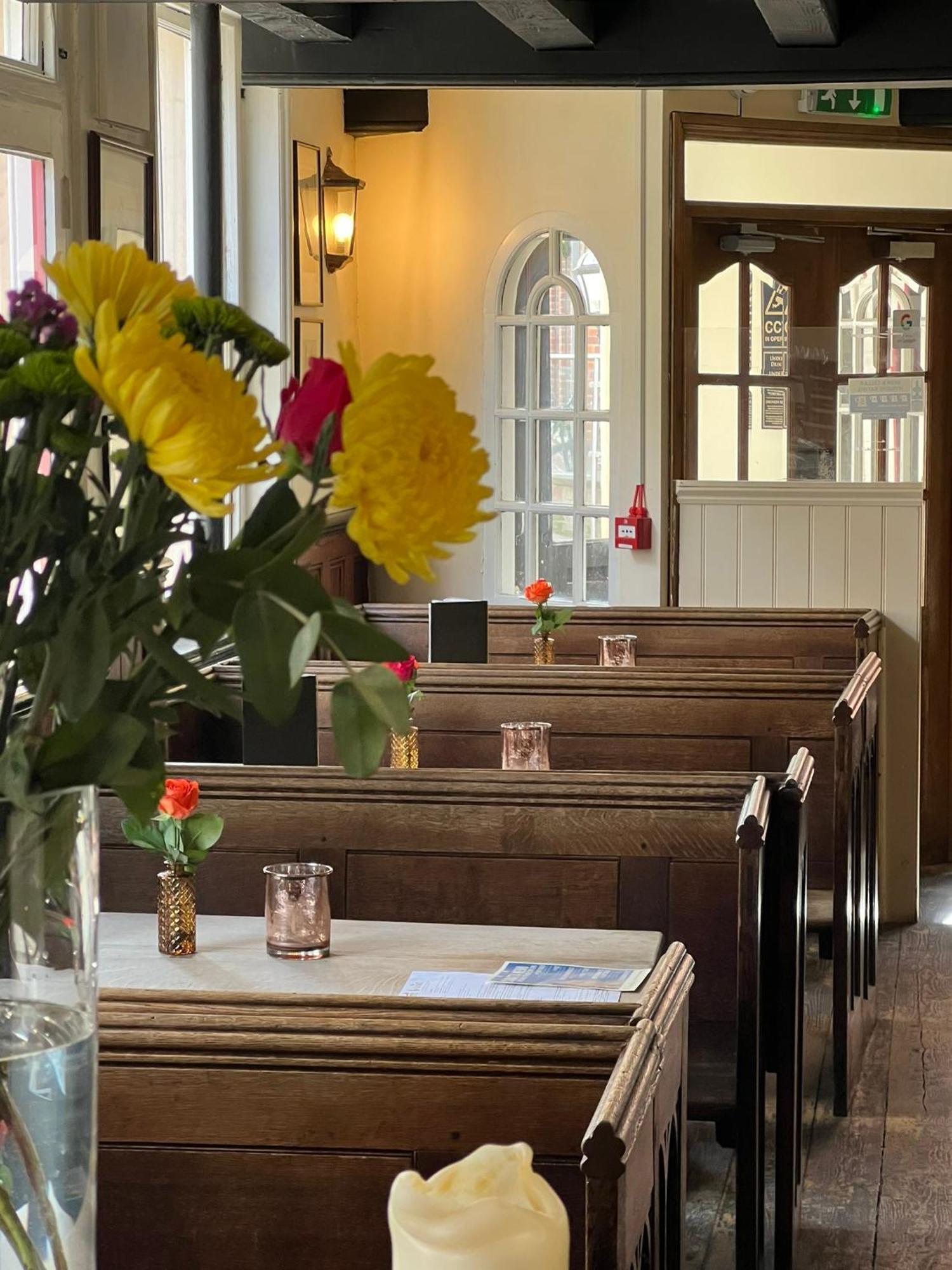 The George Inn Windsor Eksteriør bilde
